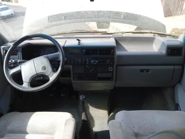 1993 Volkswagen Eurovan Westfalia Weekender Dashboard image