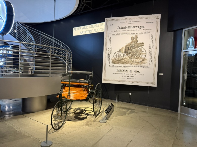 Benz Patent-Motorwagen replica at the Petersen Automotive Museum