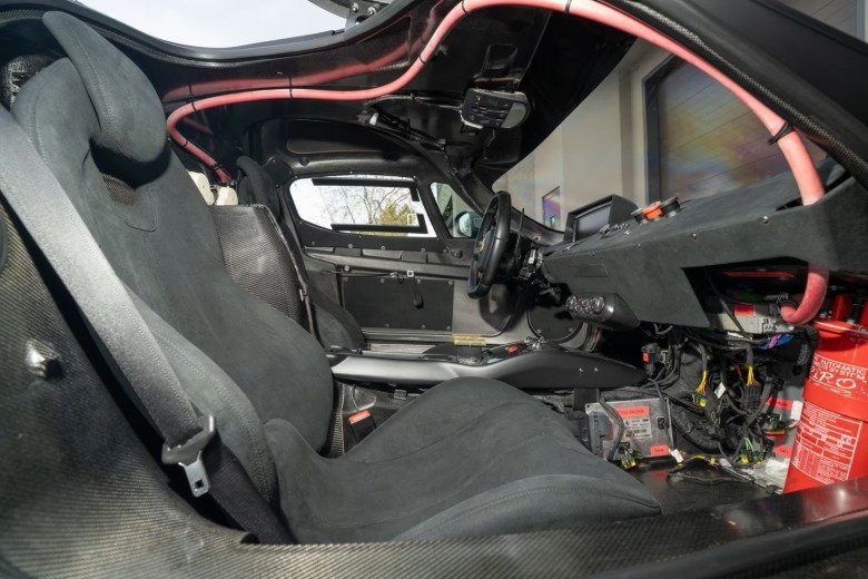 LaFerrari prototype interior