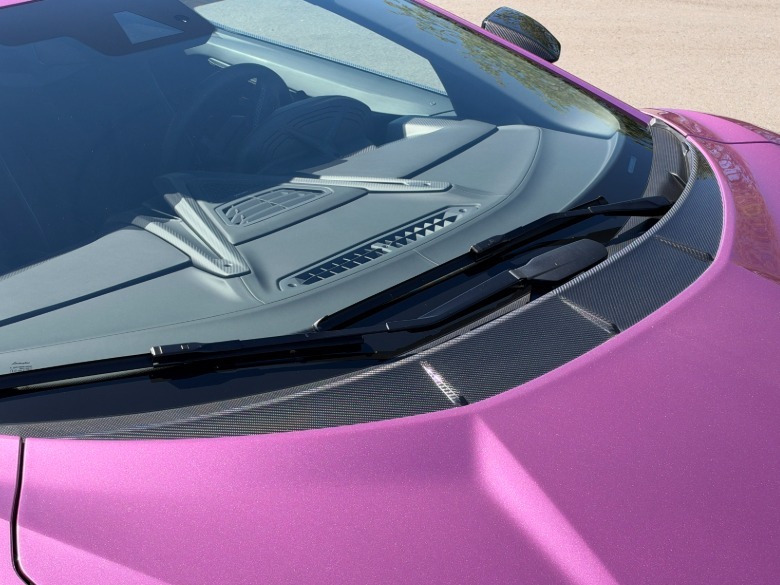 Hood detail on a pink Lamborghini Revuelto