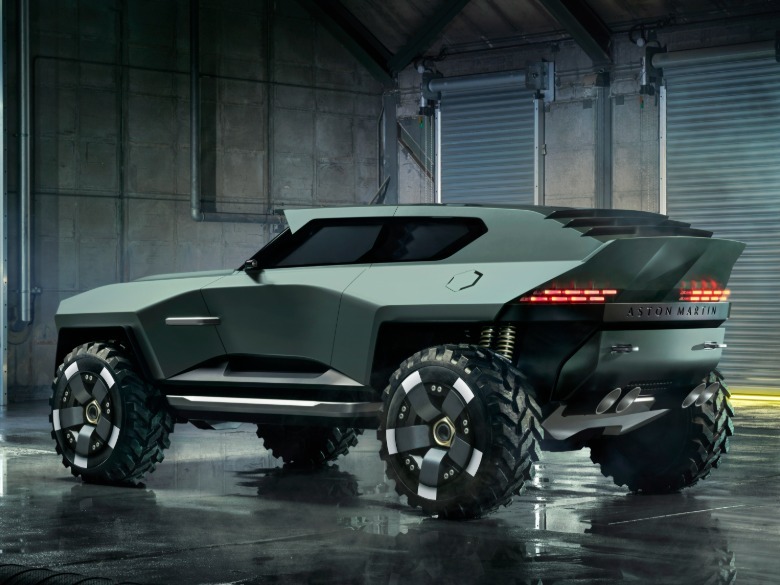 Rear 3/4 view of the Aston Martin Dreadnaught concept