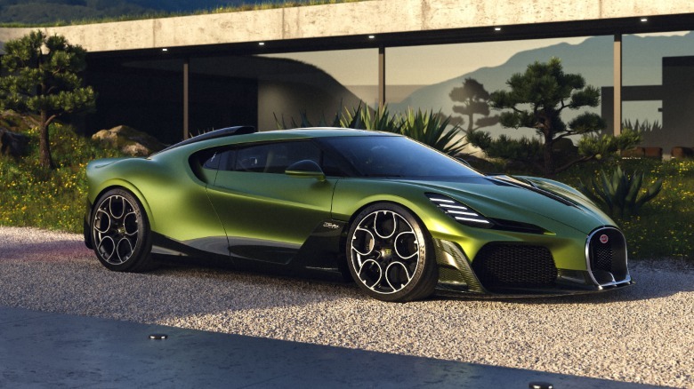 Front 3/4 view of the green Bugatti Brouillard