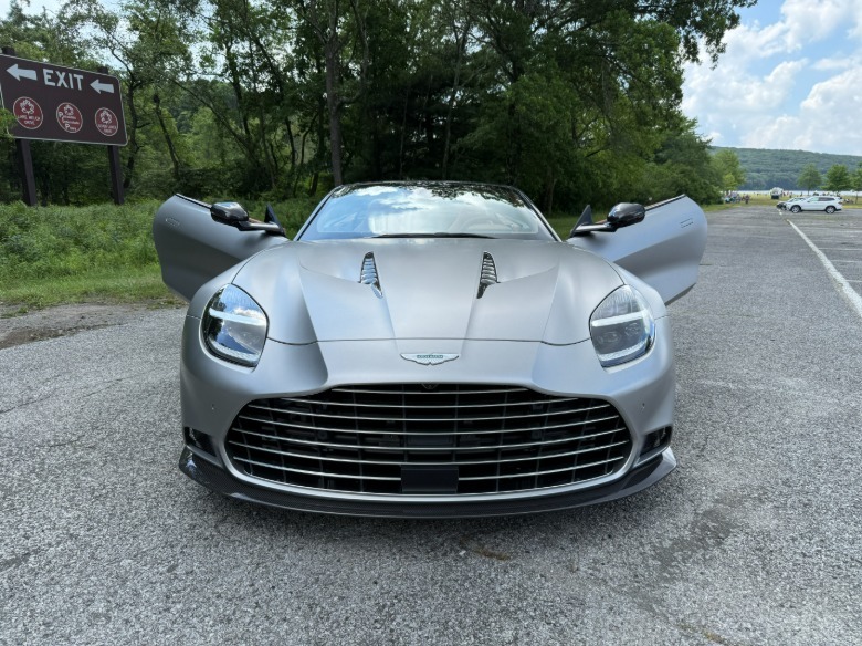 2026 Aston Martin Vanquish Volante