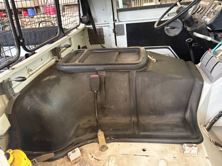 1975 Steyr Puch Pinzgauer 710M Cab image