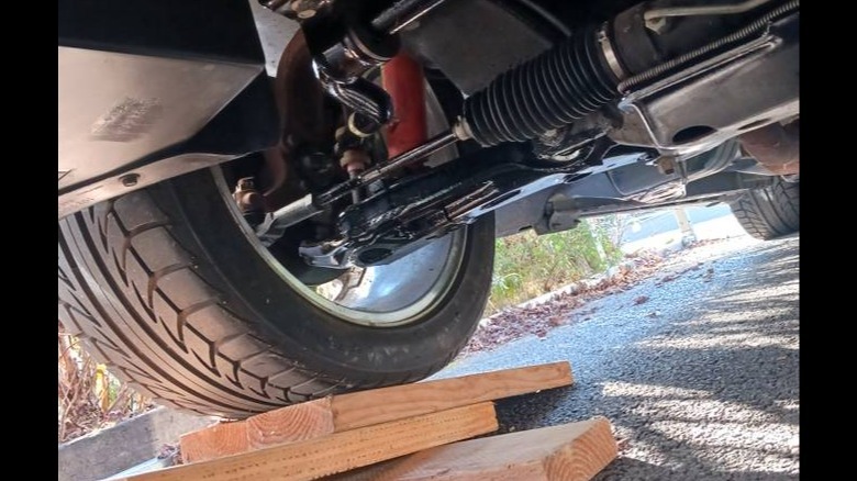 1999 Pontiac Trans Am suspension image