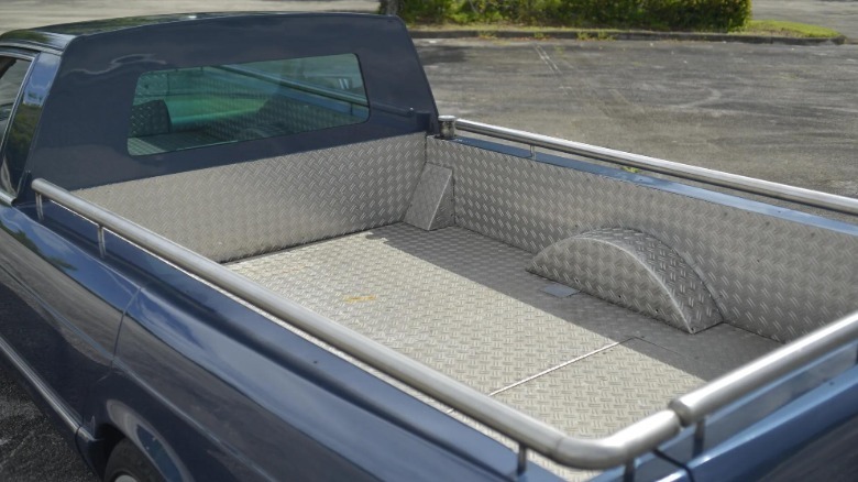 1983 Mercedes-Benz 500SEL pickup truck conversion bed and back window detail