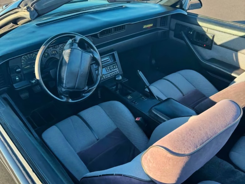 1992 Chevy Camaro Z28 interior image