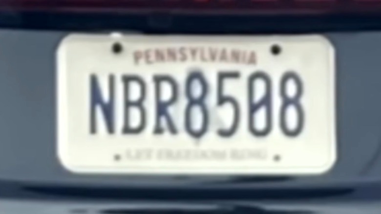 A new Pennsylvania license plate containing 8s and a 0 demonstrates the confusion