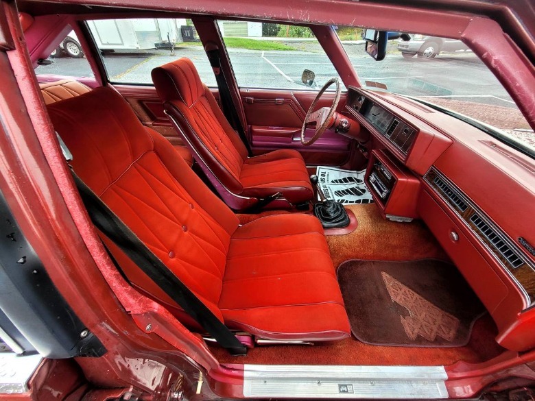 1978 Olds Cutlass Salon Brougham interior image