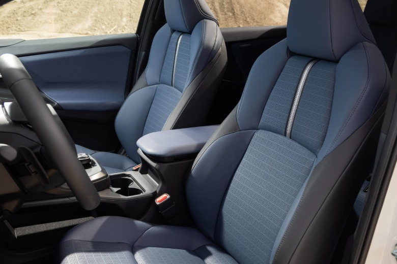 Front seat of a Subaru Trailseeker