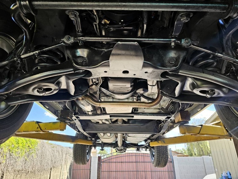 1997 Chevy Tahoe LT chassis image