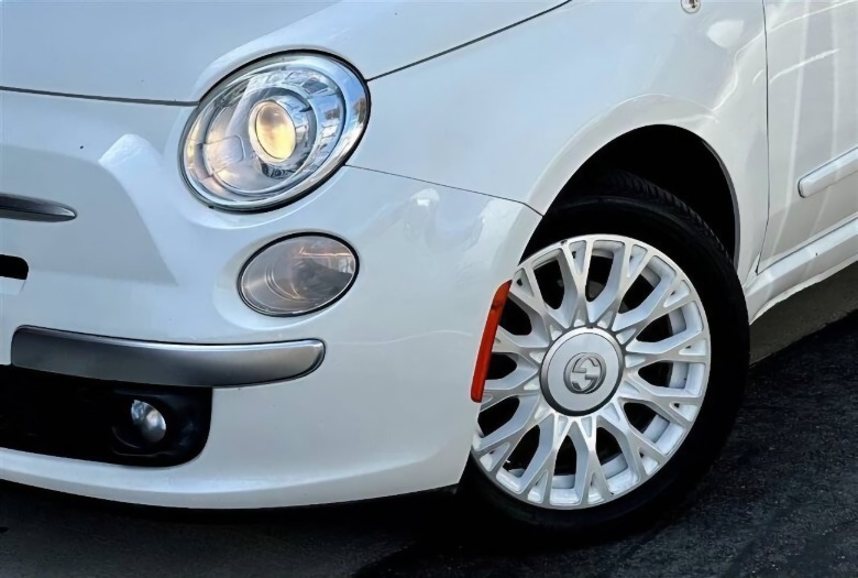 2012 Fiat 500 by Gucci wheel image