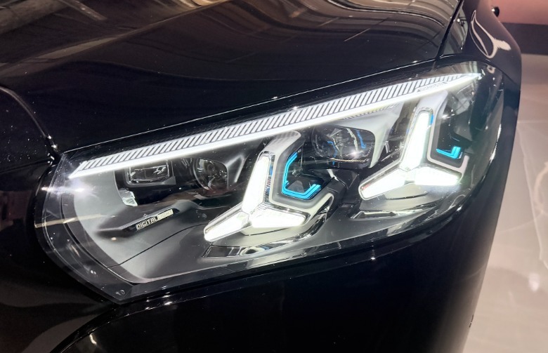 2027 Mercedes-Benz S-Class headlight