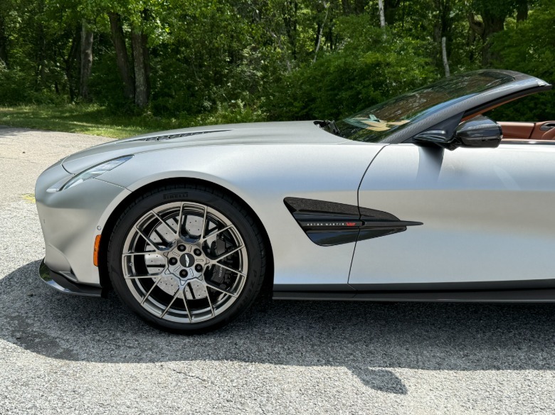 2026 Aston Martin Vanquish Volante