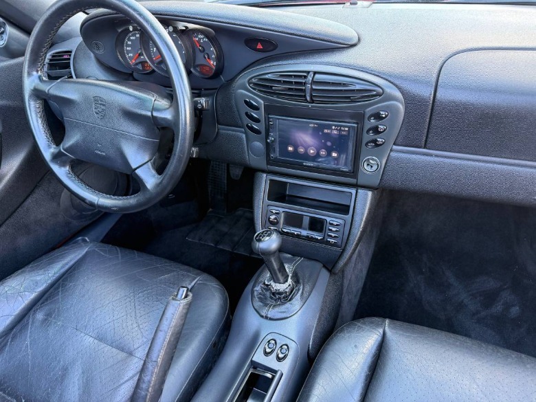 1997 Porsche Boxster dashboard image