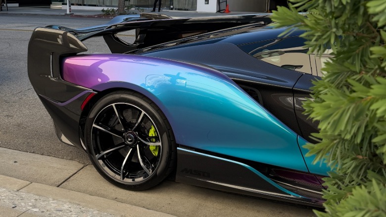 Rear 3/4 panel of a McLaren Sabre