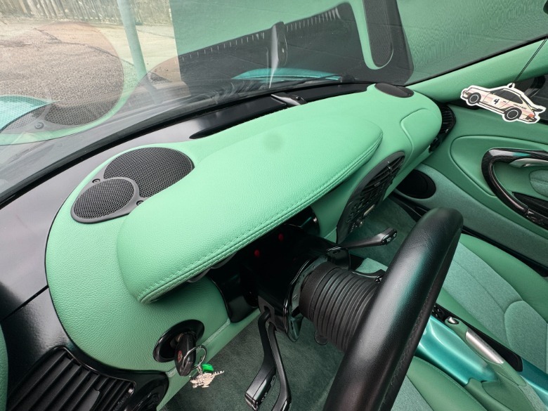 996 Turbo dashboard